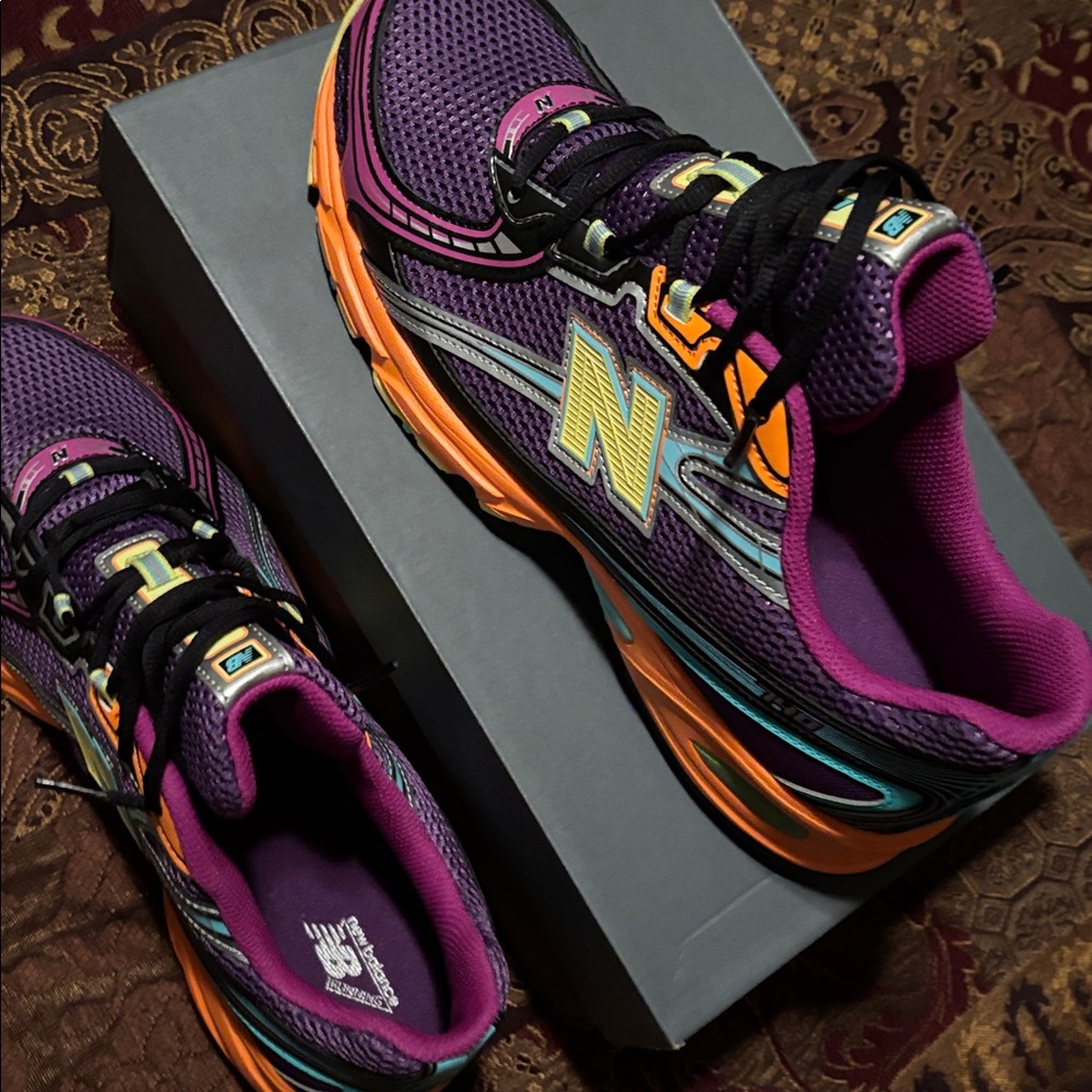 New Balance 740 - Picture 3 of 7